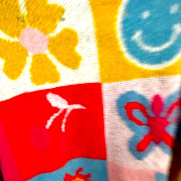 3 for $20 🌸 Dreamers Pink and Yellow Crew Neck Sweater Artistic Design - Picture 6 of 7